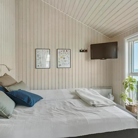 Casa de Férias 2 Bedroom Awesome In Skarup Fyn *